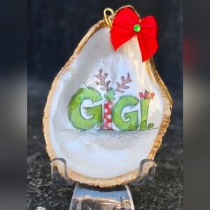 🎄 “Gigi” Christmas Oyster Shell Ornament 🦪